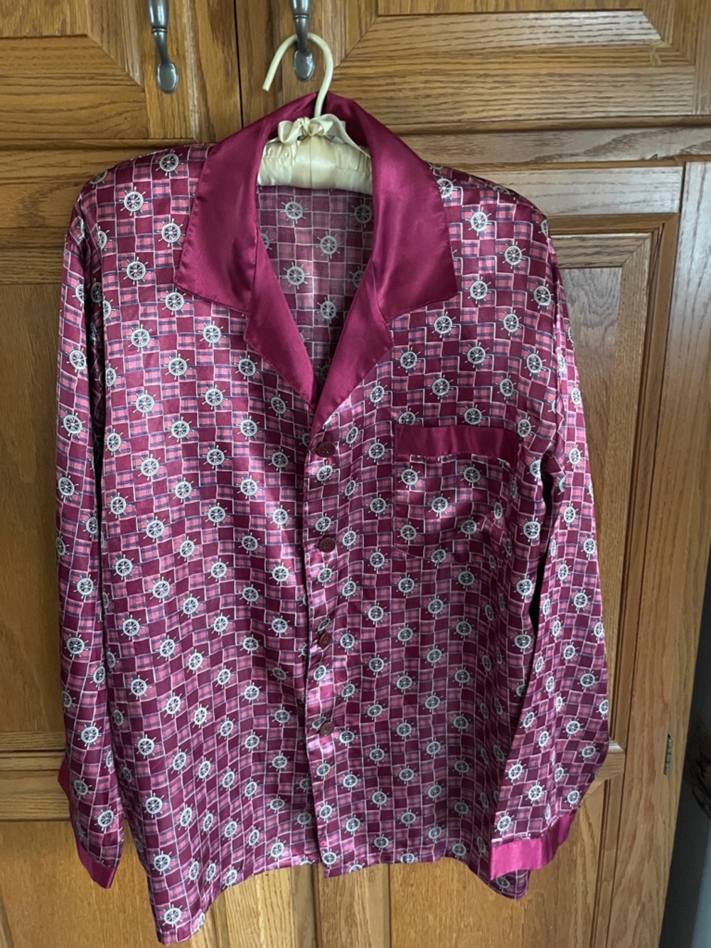 Men's Burgundy Patterned Satin Button-Up PJ Shirt with Contrast Collar